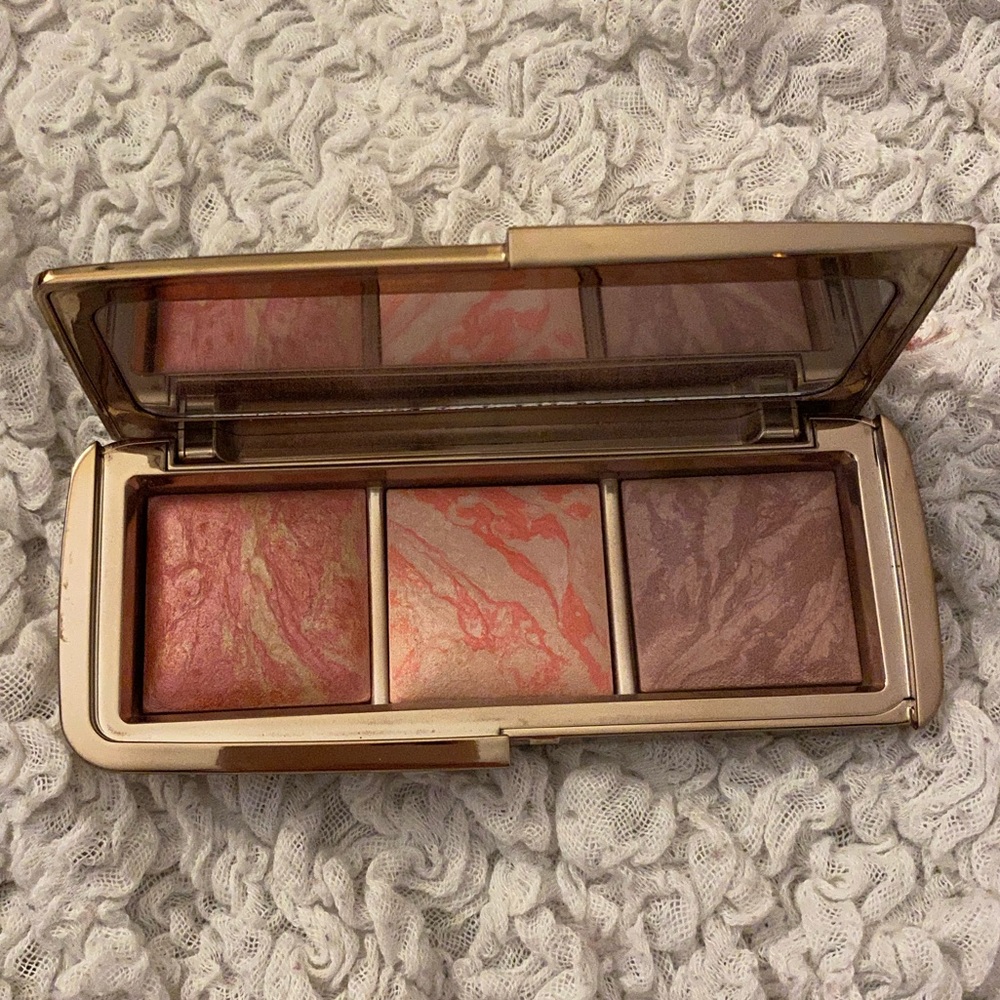 Hourglass Ambient Blush Palette